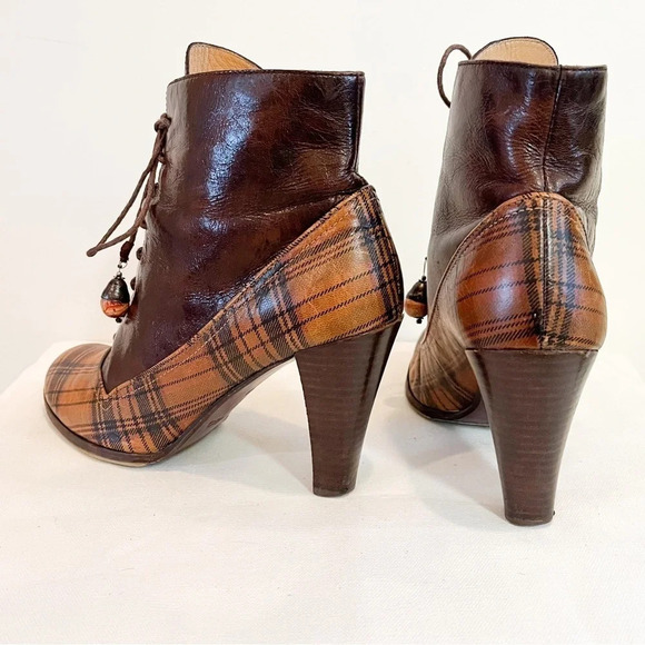 Kendo Tartan Heeled Ankle Boots - Picture 6 of 16